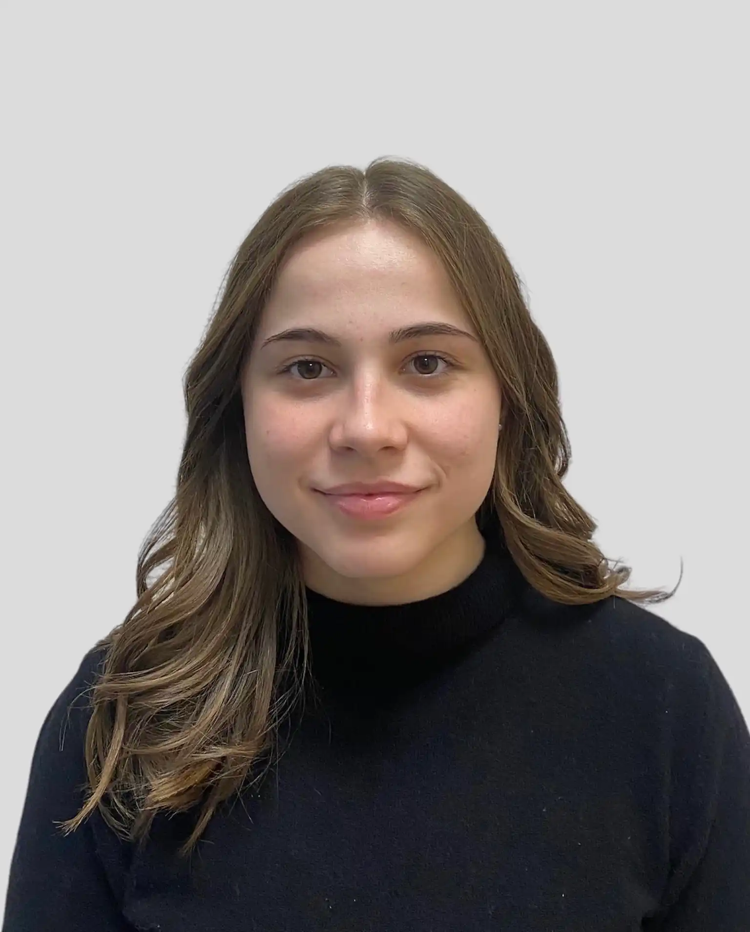 Portrait professionnel de Lola Garsault, étudiante d'Ecoris Online