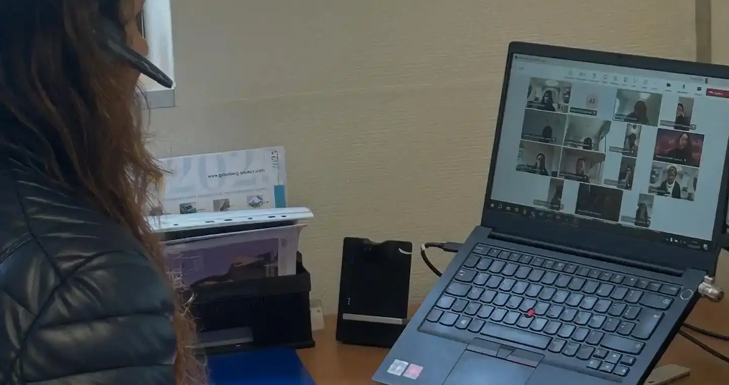 Conseillère en formation Ecoris Online, accompagnant les apprenants dans leur parcours éducatif.